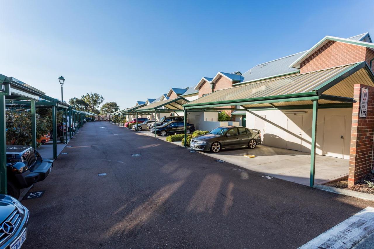 Perth Ascot Central Apartment Hotel Official Exterior foto